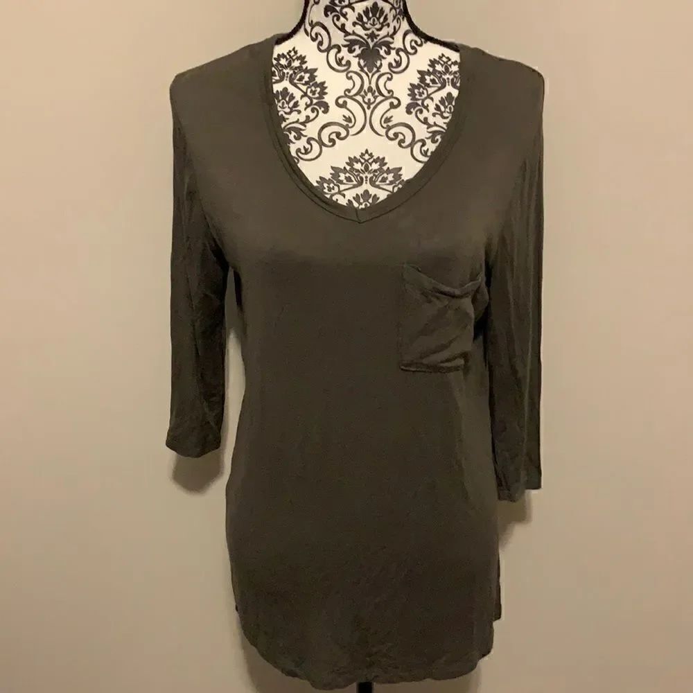 Rue 21 Women’s 3/4 Sleeve Shirt Size Small